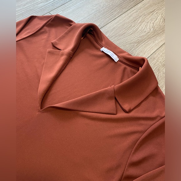 Zara V-Neck Long Sleeve - Picture 4 of 5